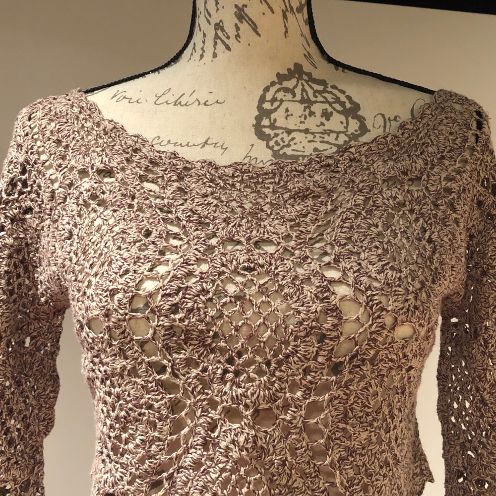 Cropped Open Knit Sweater - Picture 2 of 7